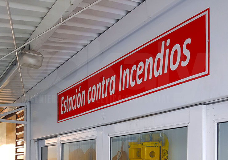 Letreros reflejantes en lamina o pvc