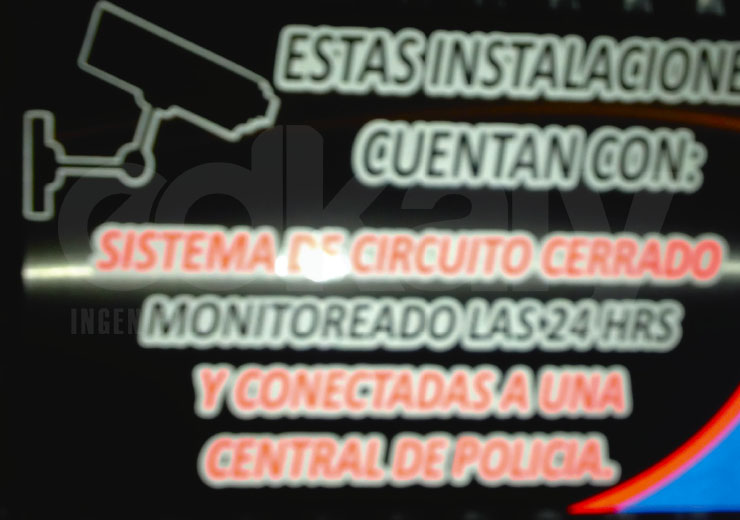 Letreros reflejantes en lamina o pvc